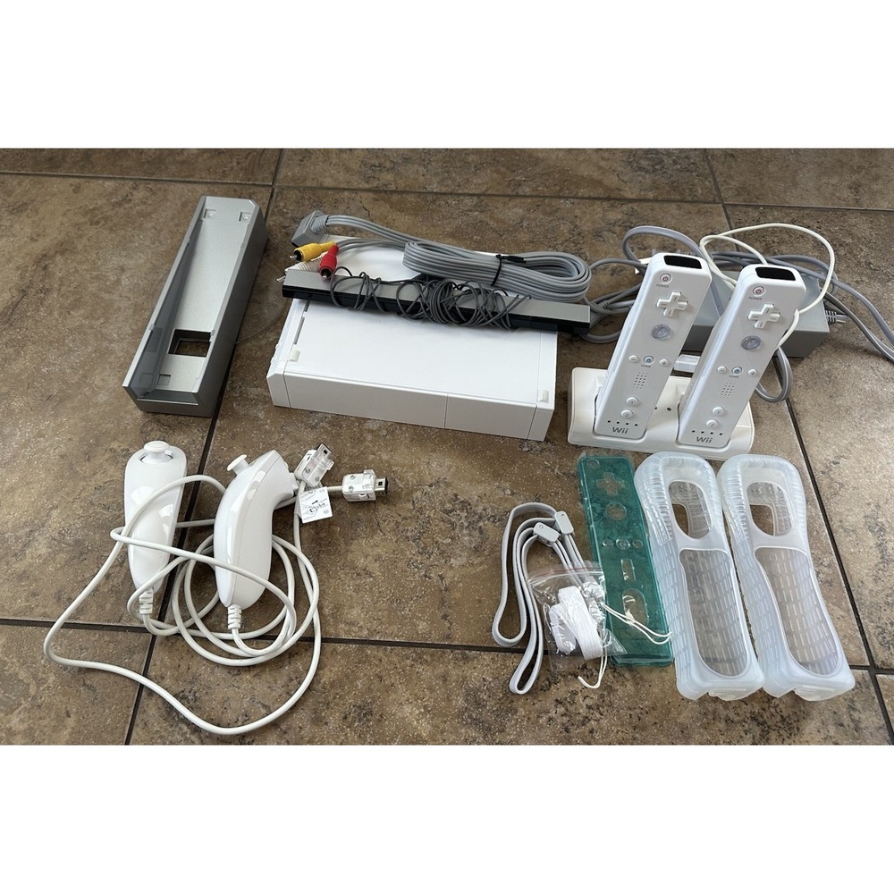 Nintendo Wii Console w/ 2 Remotes OEM Model RVL-001 Bundle